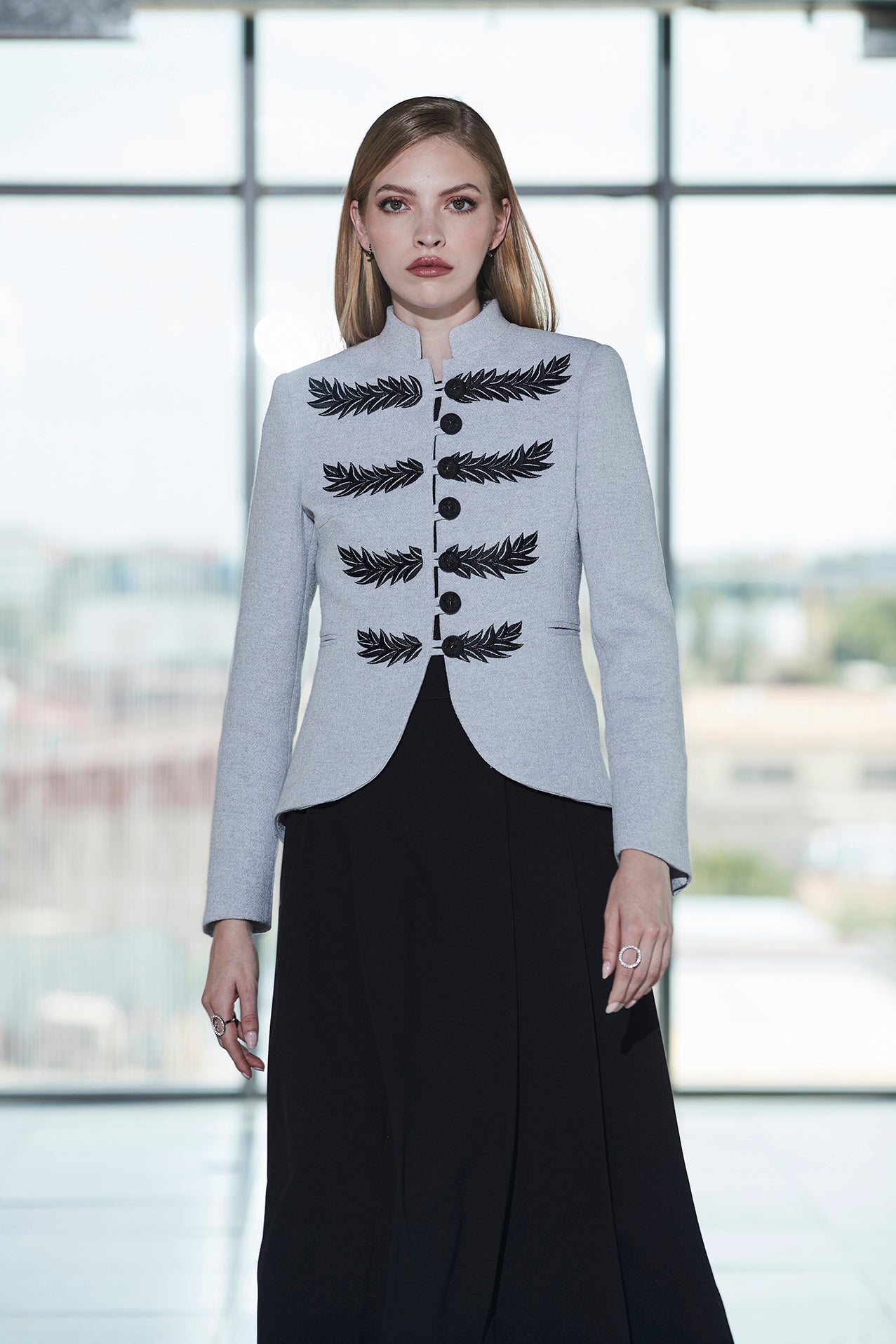 Blazer gris perla Renata Cipriani - Edición Limitada