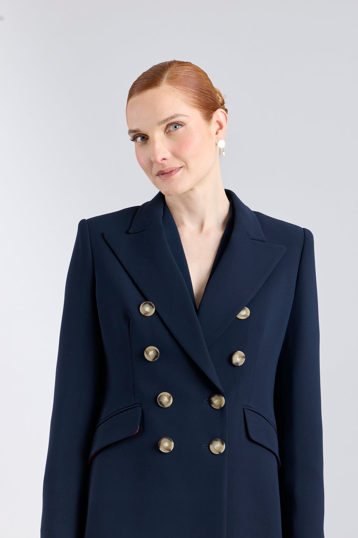 Blazer azul marino doble botonadura Lafayette con botones de corozo.