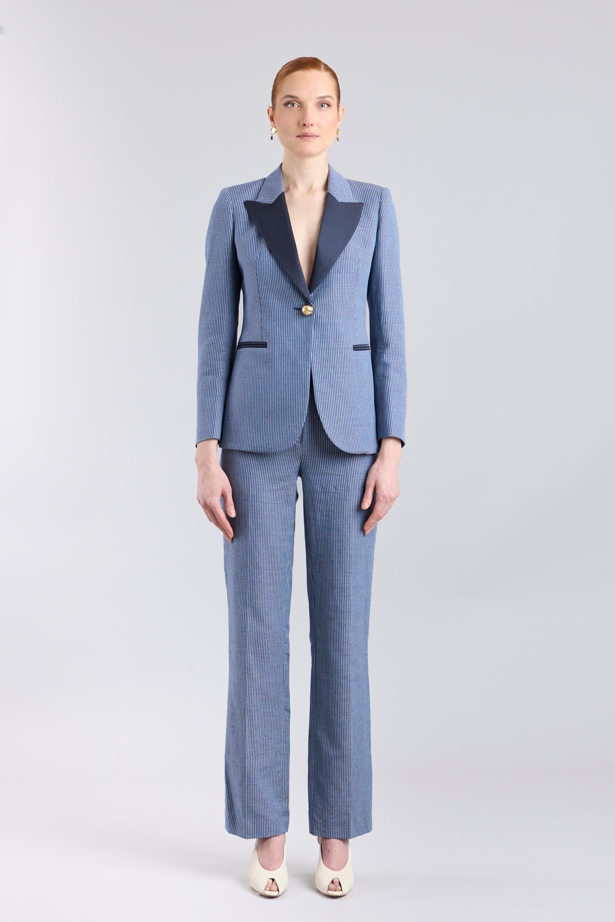 Blazer de lino a rayas modelo Paddy de The Extreme Collection.