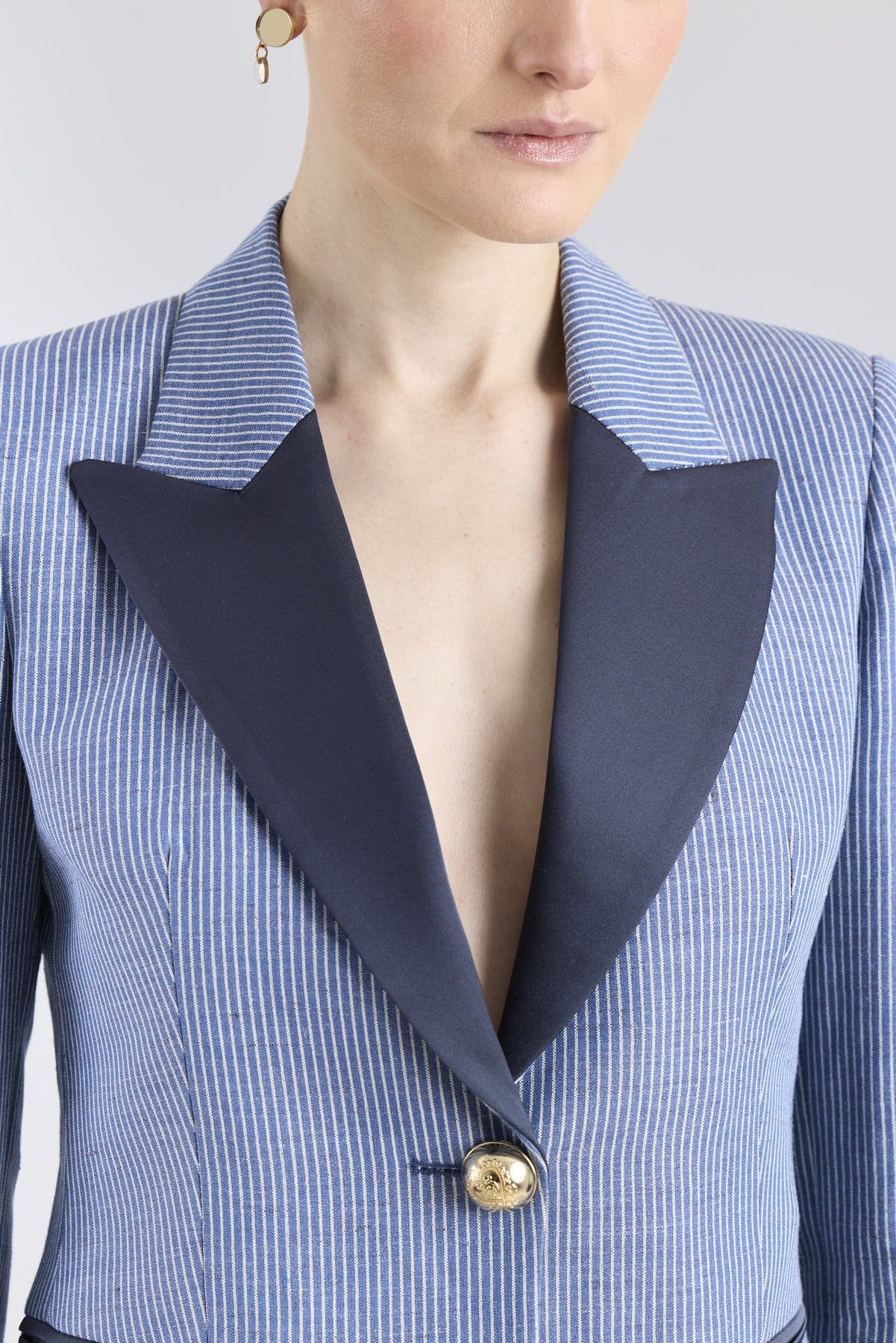 Blazer de lino a rayas modelo Paddy de The Extreme Collection.